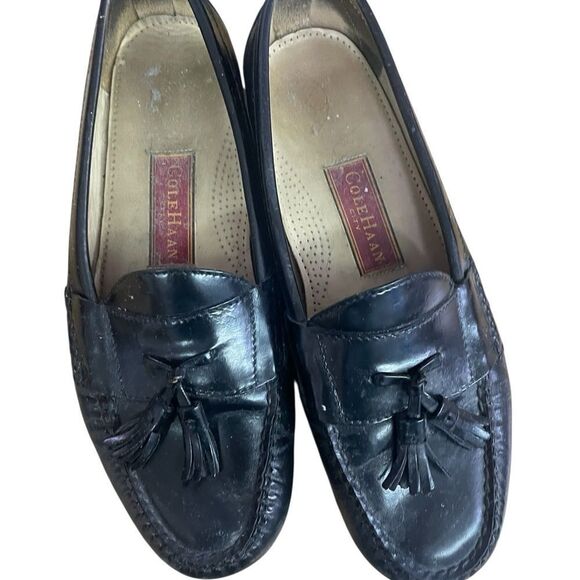 Cole Haan Black Tassel Loafers for Men size 10.5 great condition see pics